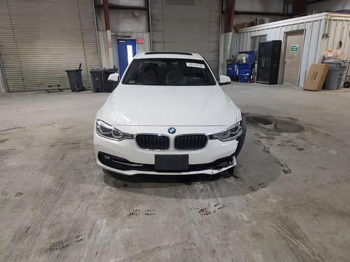 2018 BMW 330 Xi - zdjęcie 13