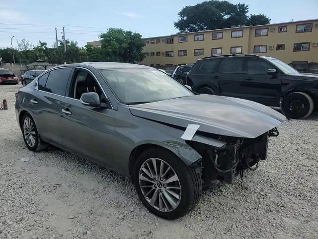 2021 Infiniti Q50 Luxe - zdjęcie 14