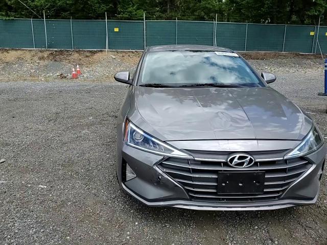 2020 Hyundai Elantra Se - zdjęcie 13