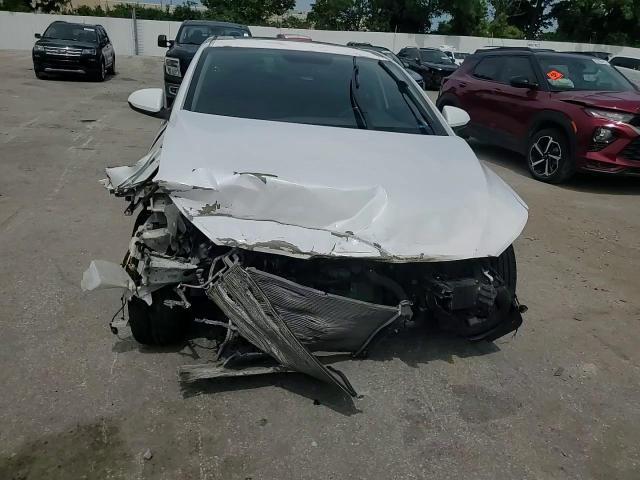 2017 Hyundai Elantra Value Edition - zdjęcie 13