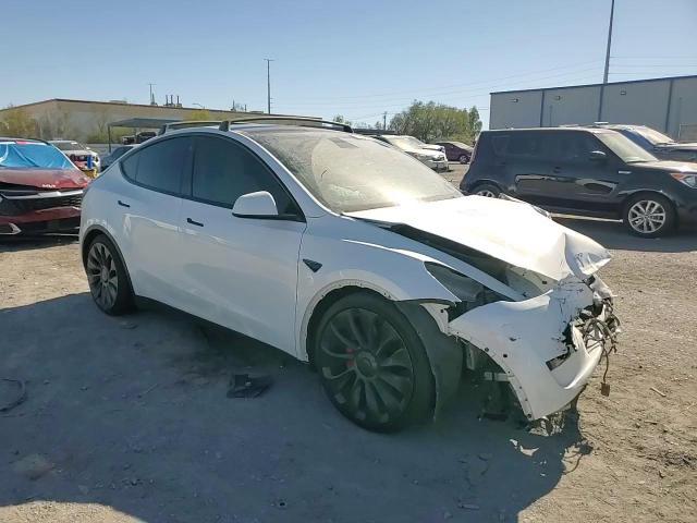 2022 Tesla Model Y - zdjęcie 15
