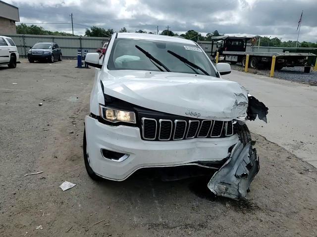 2021 Jeep Grand Cherokee Laredo - zdjęcie 13