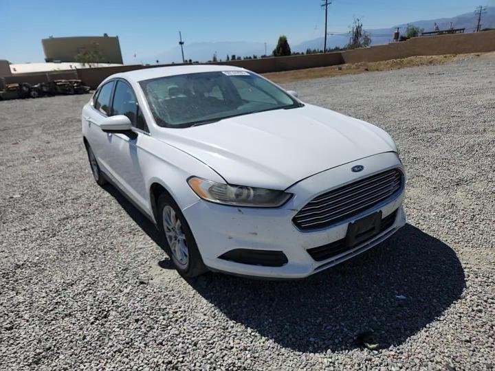 2015 Ford Fusion S - zdjęcie 13