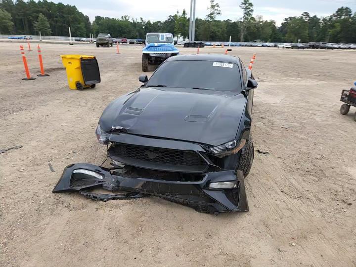 2018 Ford Mustang - zdjęcie 14