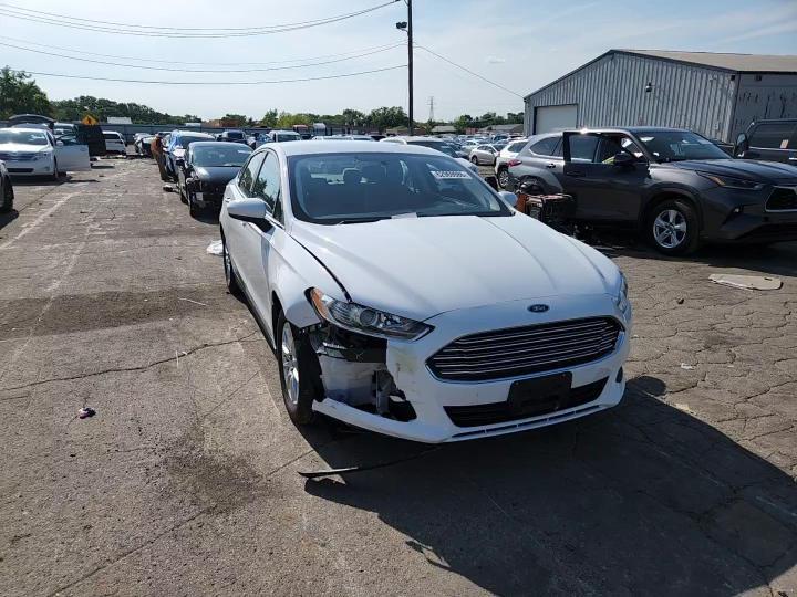 2016 Ford Fusion S - zdjęcie 13