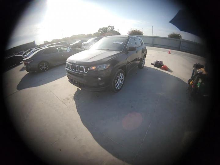 2024 Jeep Compass Latitude Lux - zdjęcie 27