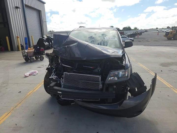 2017 Dodge Journey Crossroad - zdjęcie 14