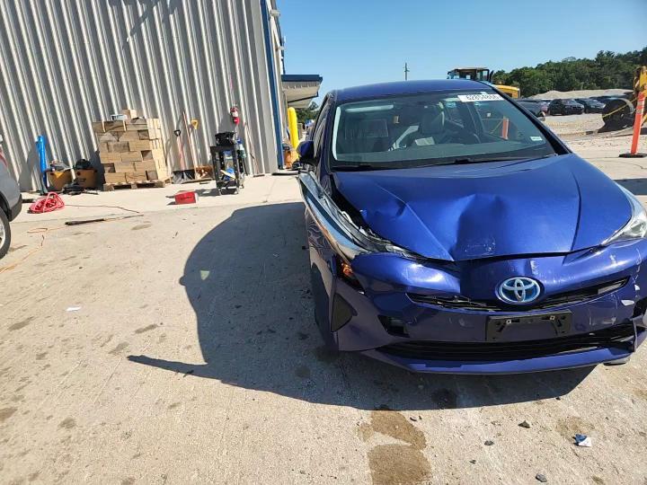 2016 Toyota Prius Two - zdjęcie 13