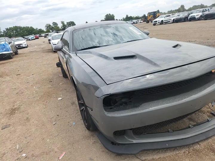 2017 Dodge Challenger Sxt - zdjęcie 14