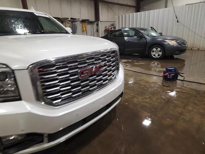 2018 GMC Yukon Xl Denali - zdjęcie 14