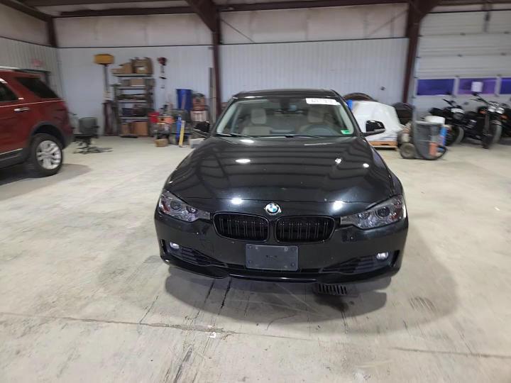 2013 BMW Seria 3 328i - zdjęcie 13