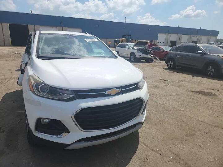 2018 Chevrolet Trax Premier - zdjęcie 13