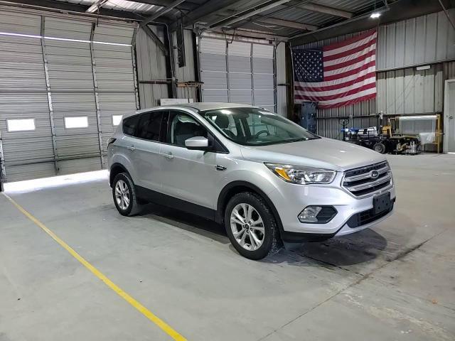 2017 Ford Escape Se - zdjęcie 15