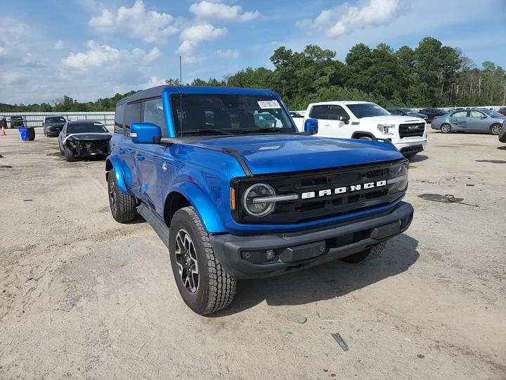 2021 Ford Bronco Base - zdjęcie 13