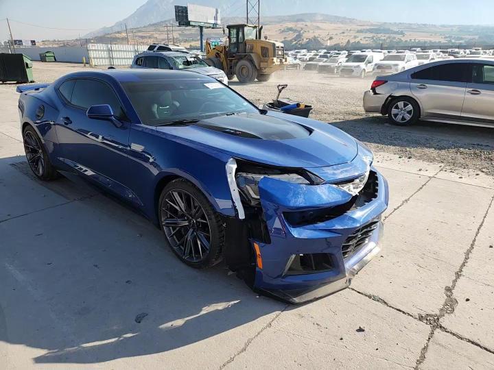 2023 Chevrolet Camaro Zl1 - zdjęcie 13