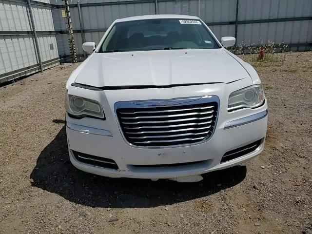 2013 Chrysler 300 - zdjęcie 13