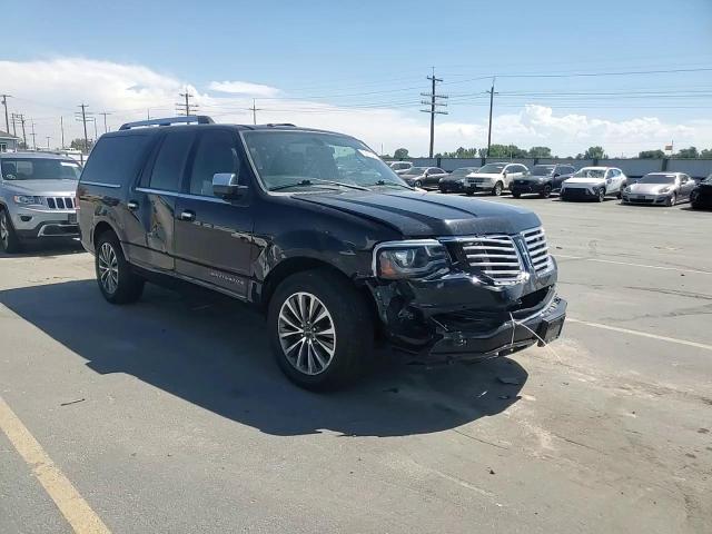 2017 Lincoln Navigator L Select - zdjęcie 14