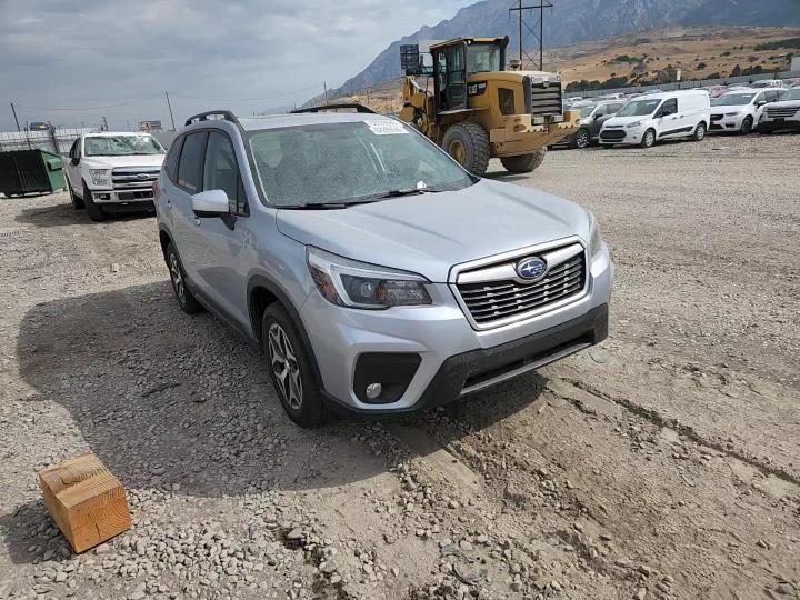 2021 Subaru Forester Premium - zdjęcie 13