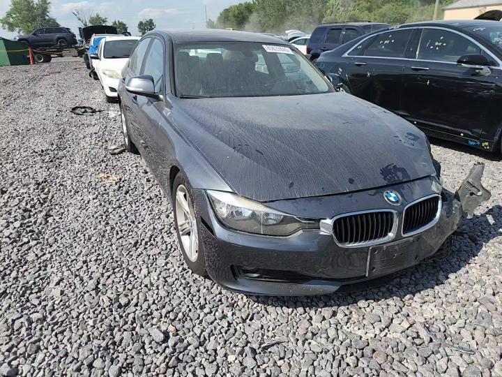 2013 BMW Seria 3 328i - zdjęcie 13