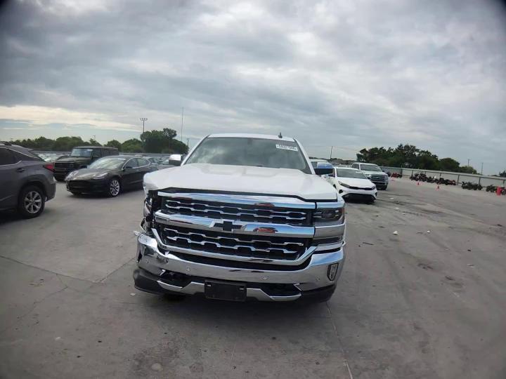 2018 Chevrolet Silverado C1500 Ltz - zdjęcie 13