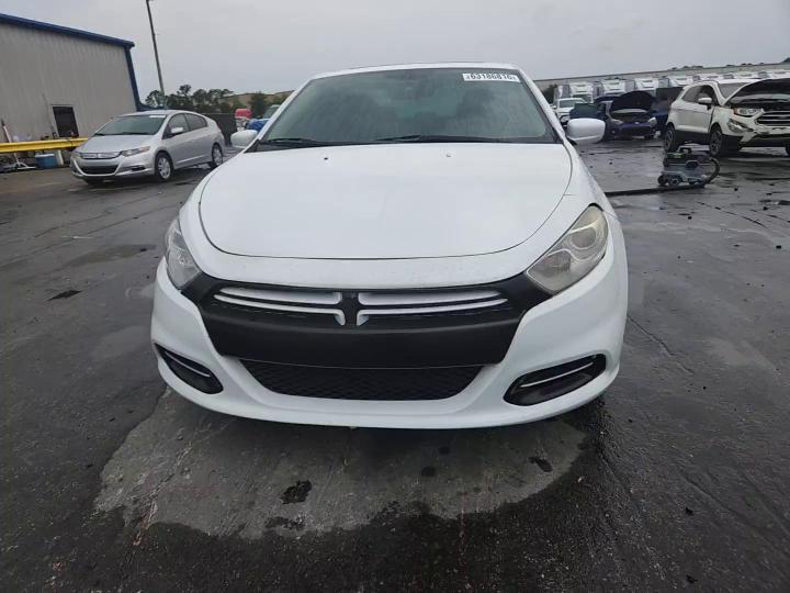 2014 Dodge Dart Sxt - zdjęcie 13