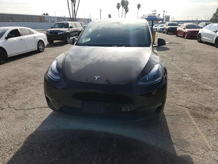2023 Tesla Model Y - zdjęcie 14