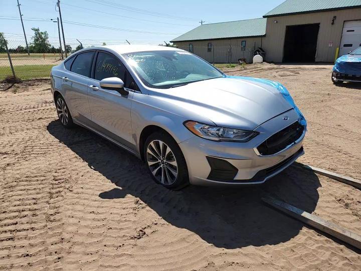 2020 Ford Fusion Se - zdjęcie 13