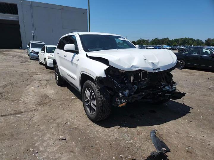 2020 Jeep Grand Cherokee Laredo - zdjęcie 14