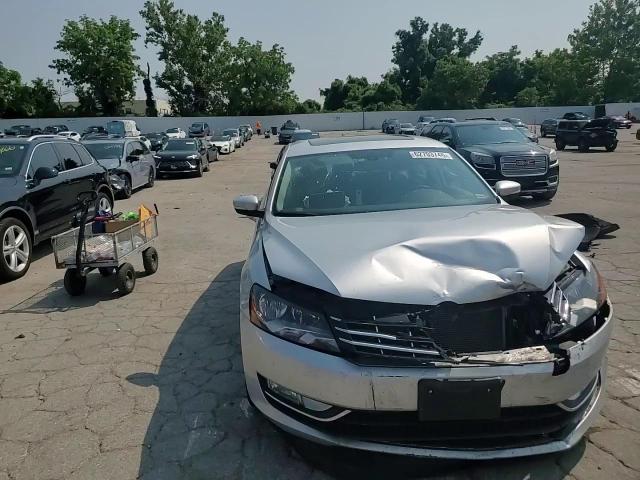 2015 Volkswagen Passat Sel - zdjęcie 13