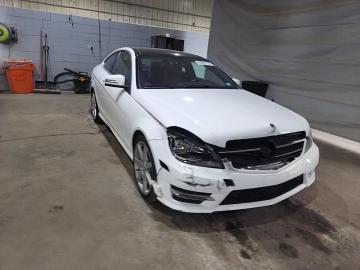 2015 Mercedes-Benz C 350 4Matic - zdjęcie 13