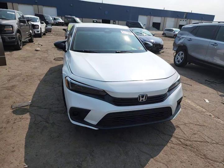 2022 Honda Civic Sport - zdjęcie 13