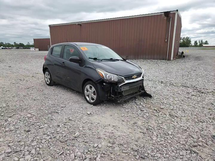 2020 Chevrolet Spark Ls - zdjęcie 13