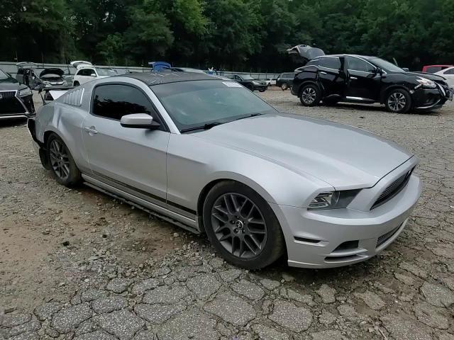 2014 Ford Mustang - zdjęcie 13