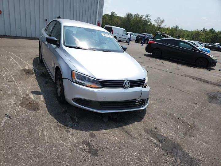 2014 Volkswagen Jetta Base - zdjęcie 13
