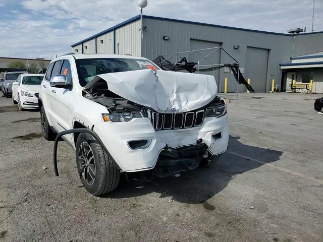 2017 Jeep Grand Cherokee Limited - zdjęcie 14