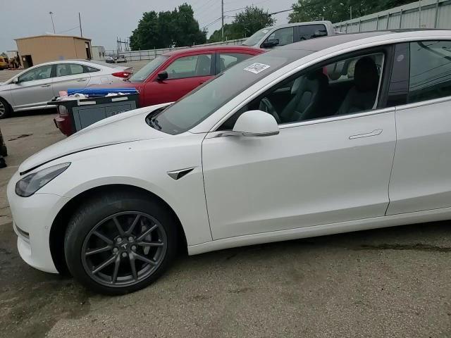 2018 Tesla Model 3 - zdjęcie 13
