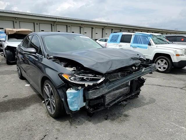 2020 Ford Fusion Titanium - zdjęcie 13