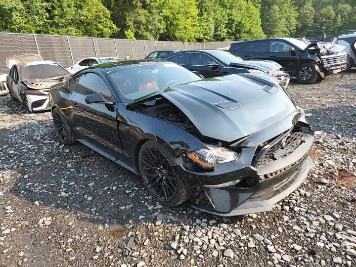 2019 Ford Mustang - zdjęcie 13