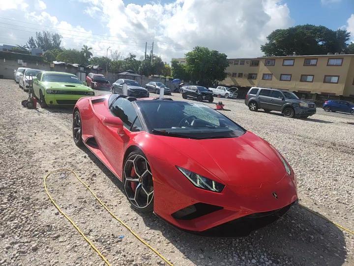 2022 Lamborghini Huracan Evo - zdjęcie 13