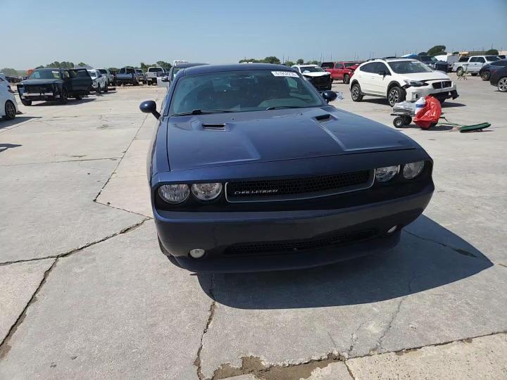 2014 Dodge Challenger Sxt - zdjęcie 13