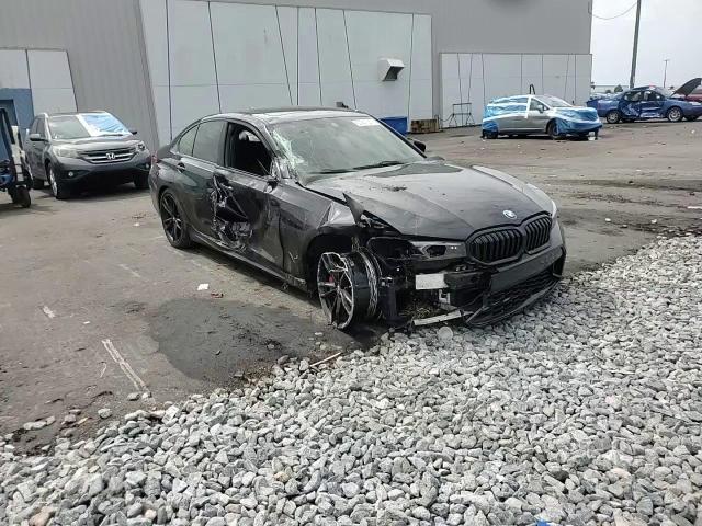 2023 BMW 330I - zdjęcie 13