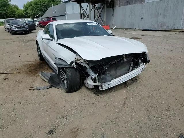 2016 Ford Mustang Gt - zdjęcie 13