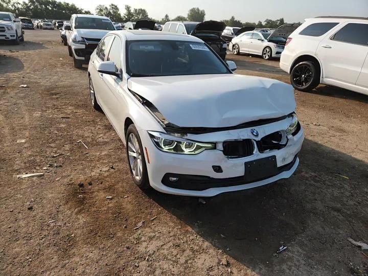 2018 BMW 320 Xi - zdjęcie 13