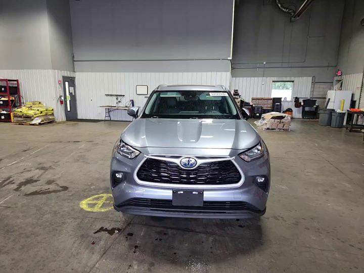2020 Toyota Highlander Hybrid Xle - zdjęcie 14