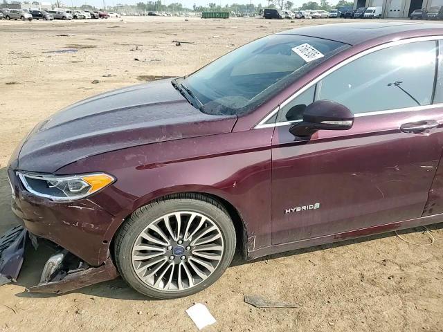 2017 Ford Fusion Titanium Hev - zdjęcie 13