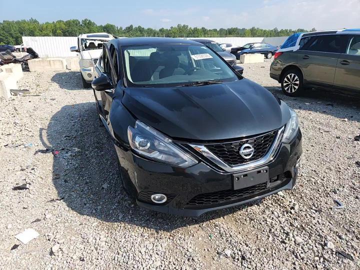 2019 Nissan Sentra Sr - zdjęcie 13