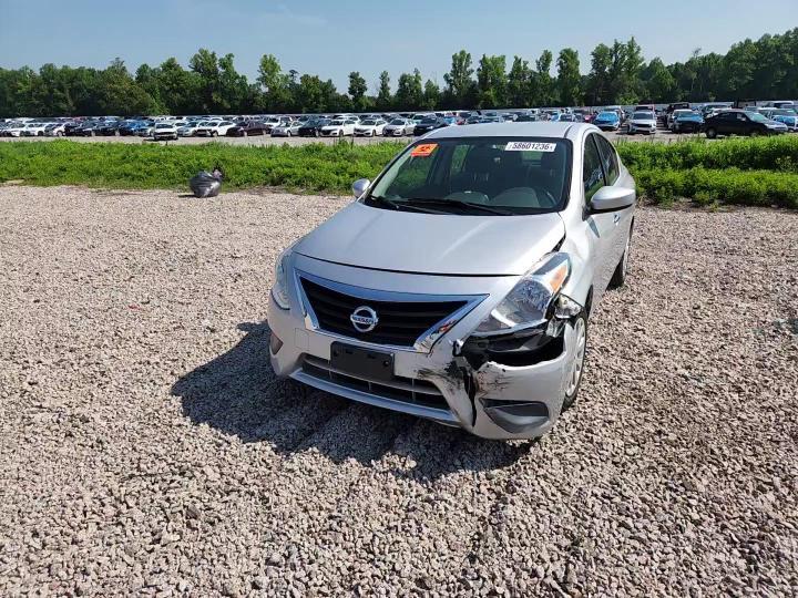 2019 Nissan Versa Sv - zdjęcie 13