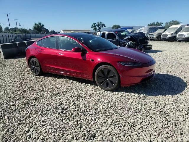 2025 Tesla Model 3 - zdjęcie 13