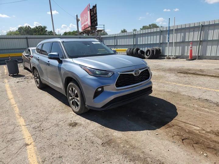 2021 Toyota Highlander Xle - zdjęcie 14