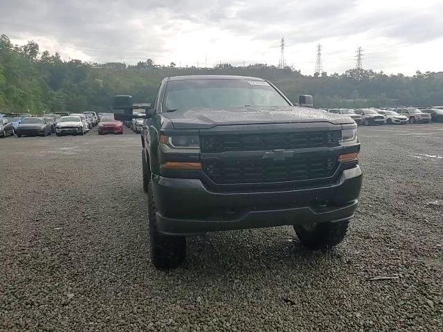 2017 Chevrolet Silverado K1500 Custom - zdjęcie 13